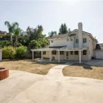 071988c1031a7f9130d518dd7e9ed3e5-cc_ft_768